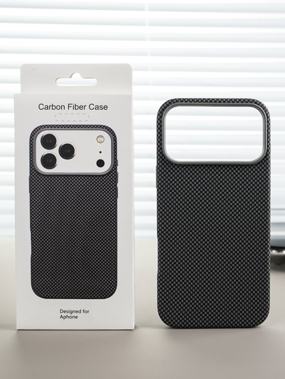 Luxury Carbon Fiber Magnetic Phone Case for iPhone 17 Pro Max Gray/Black